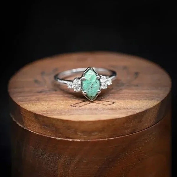 Bague Naturelle en Turquoise et Diamant