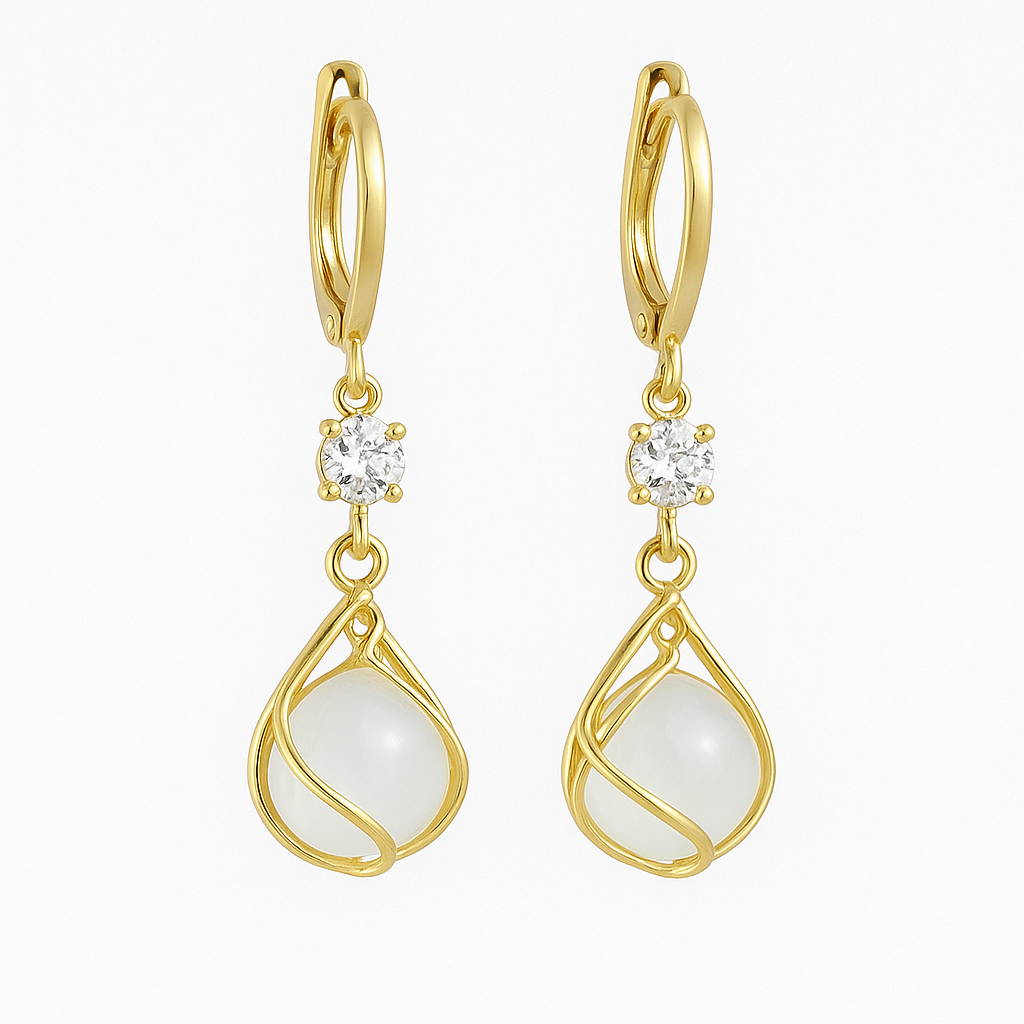 Boucles d'oreilles en opale blanche suspendues avec fil d'or