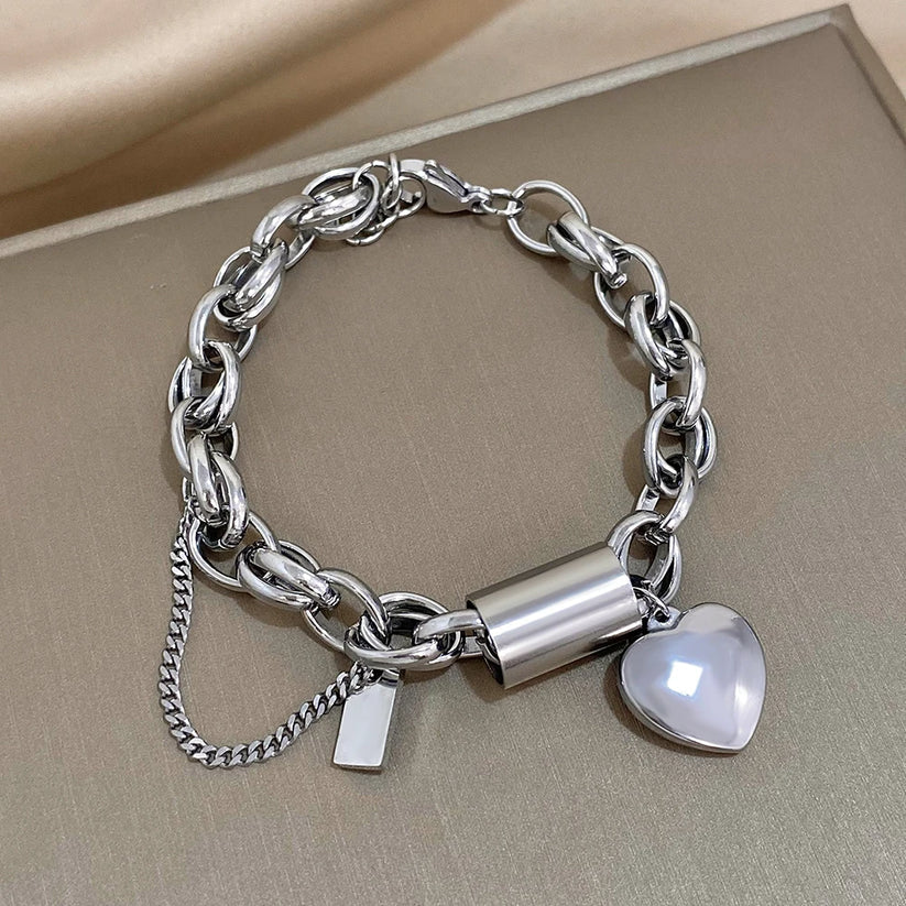 Cozy Chunky Bracelet