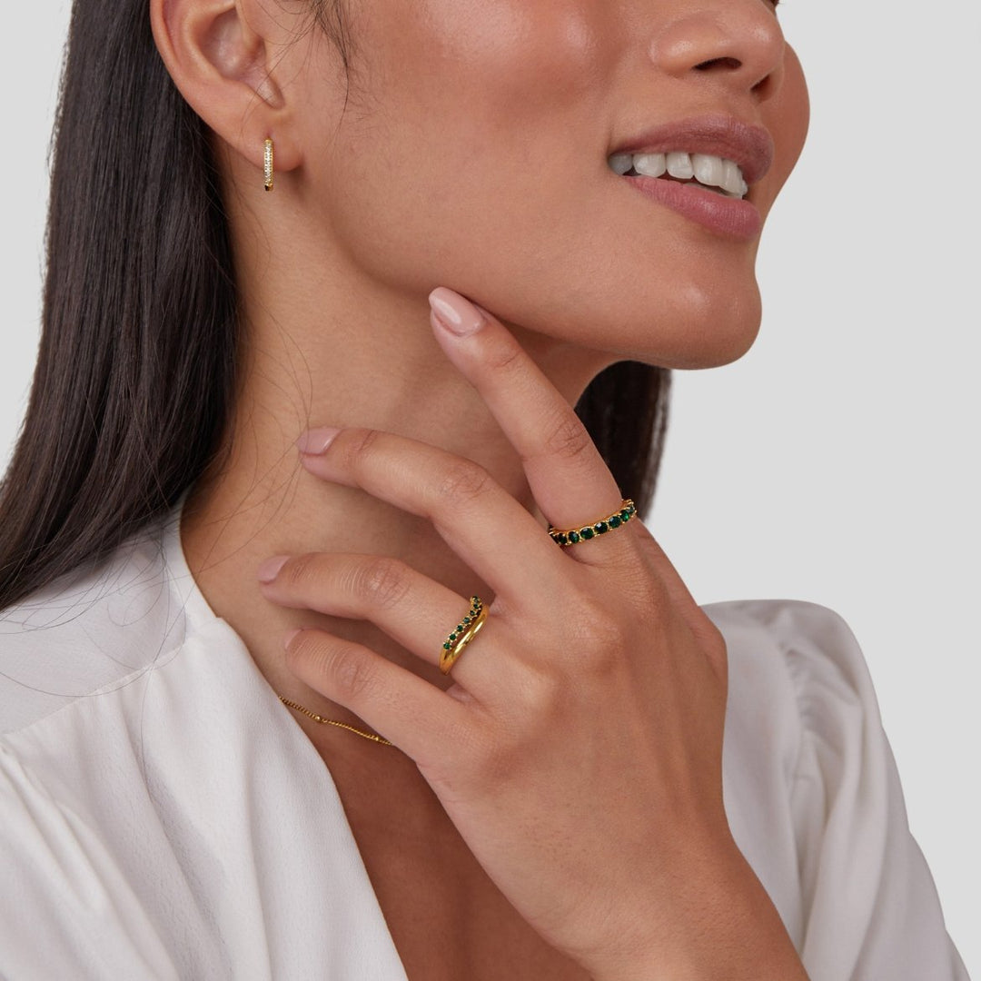 Bague superposée émeraude verte de Mary